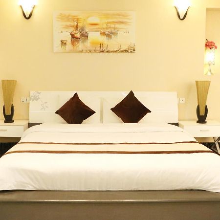 Rimal Suites Apartments Салалах Екстериор снимка
