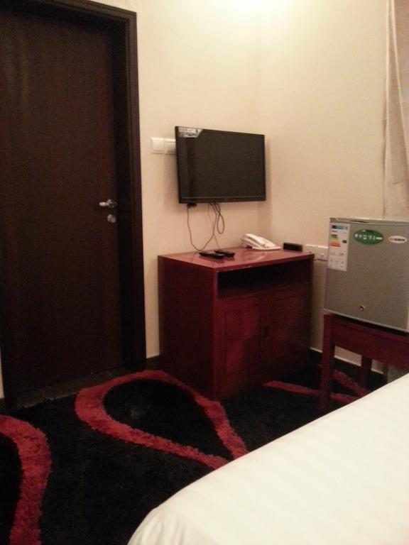 Rimal Suites Apartments Салалах Стая снимка