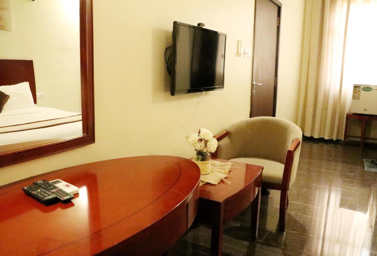 Rimal Suites Apartments Салалах Екстериор снимка